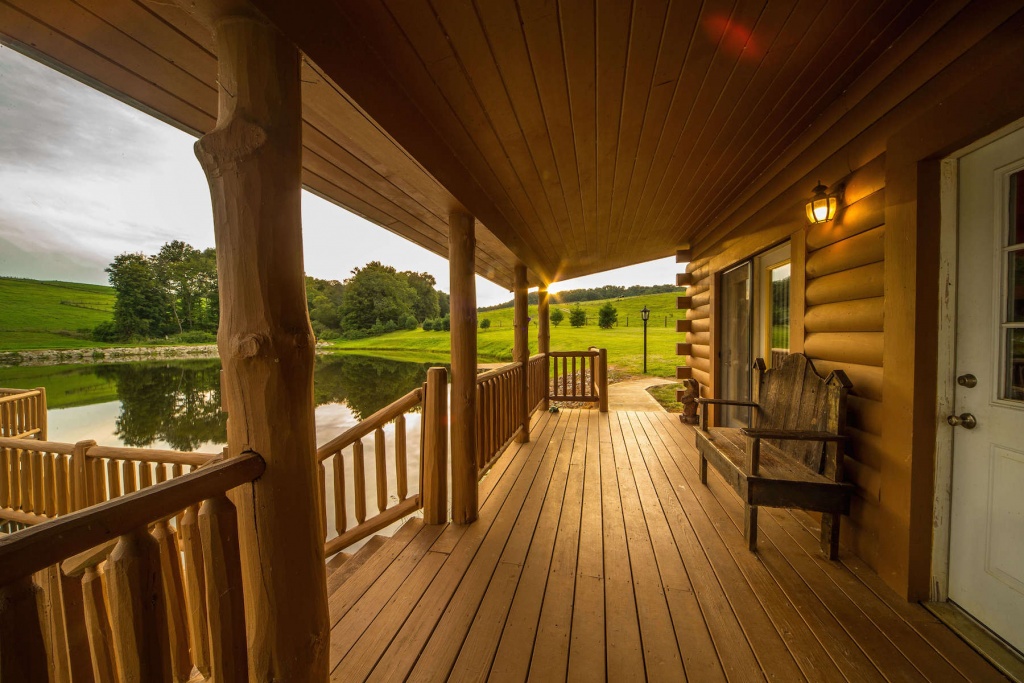 Spacious and Fully Furnished Cabin Rental in Glenford, OH Are you a